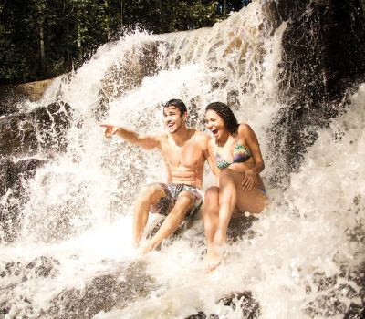 Quer viajar para um parque aquático sustentável? Conheça a Cascanéia!